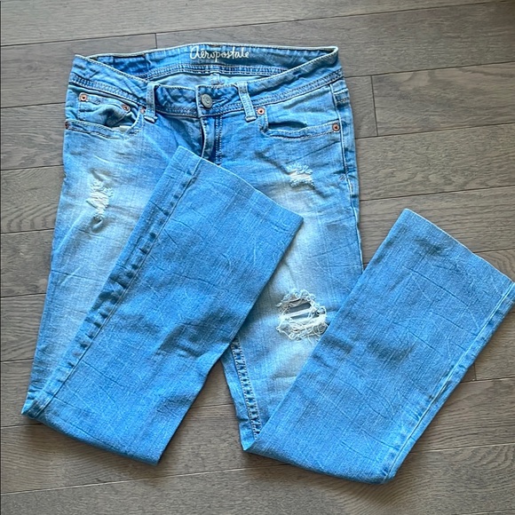 Aeropostale Women's Distressed Boot Cut Blue Jeans - Picture 3 of 9